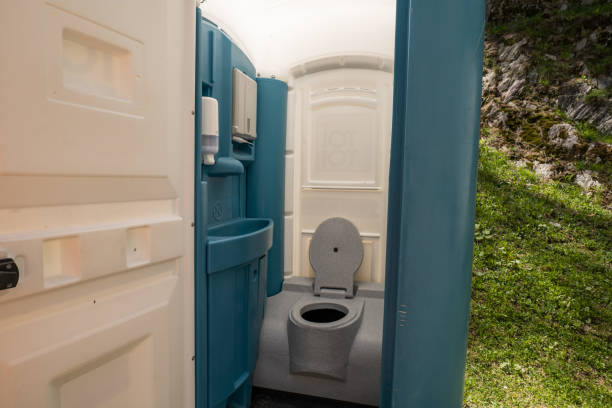 Best High-end porta potty rental  in Three Oaks, MI
